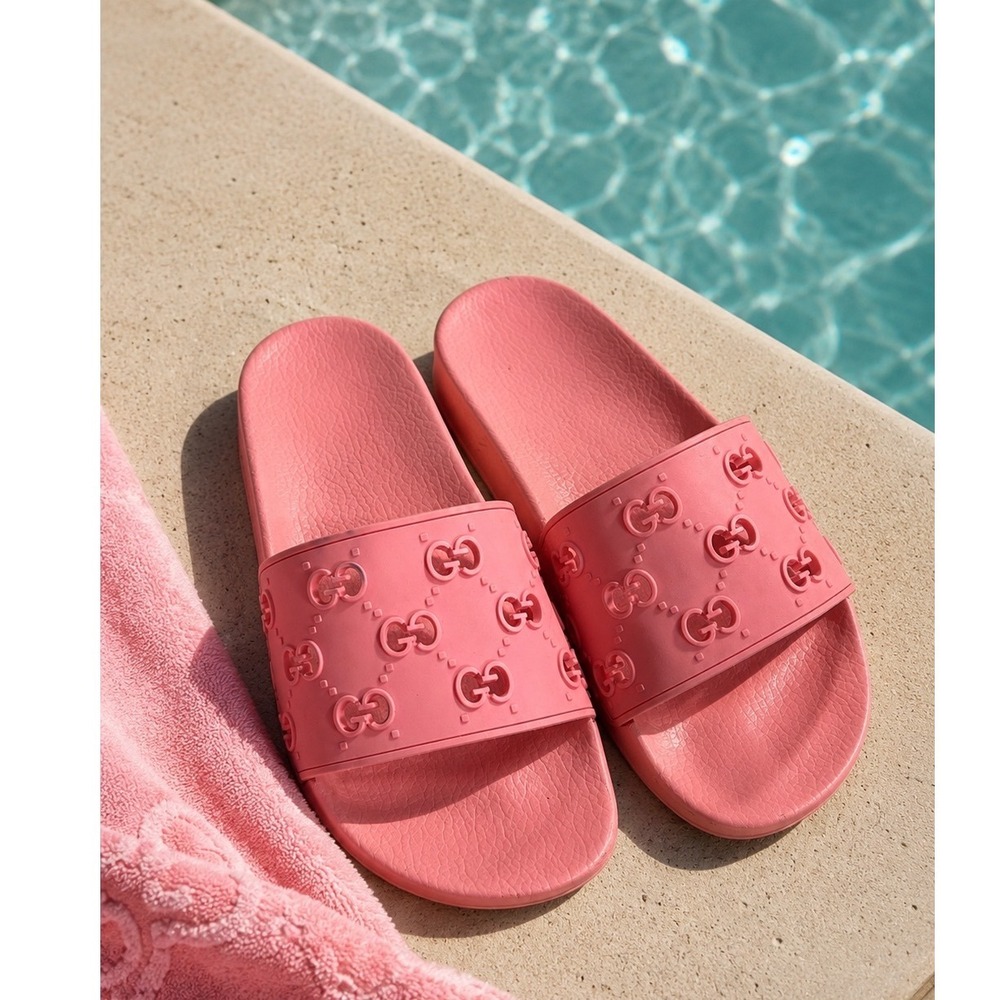 Gucci Pursuit Pink Rubber GG Supreme Monogram Slide Sandals 41 Womens 11